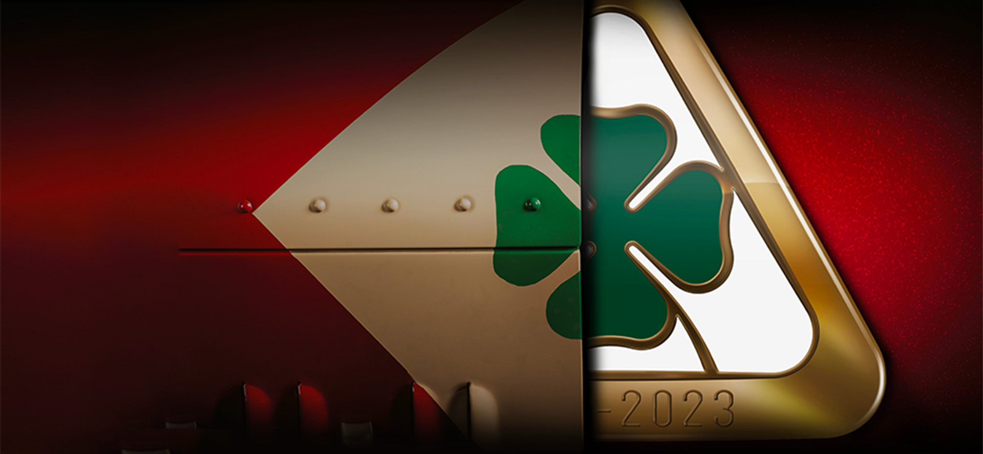 Ny og gammel Quadrifogliologo merget sammen til en 